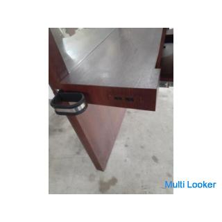 Second-hand dresser for beauty salons and stores