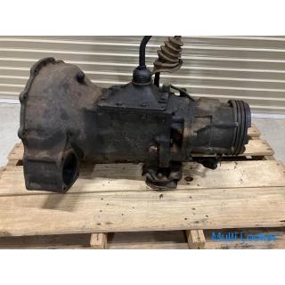 Rare. Operation OK. 1990 Mitsubishi Jeep J53 genuine 4-speed manual transmission 4DR6