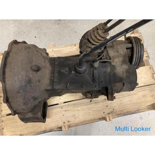 Rare. Operation OK. 1990 Mitsubishi Jeep J53 genuine 4-speed manual transmission 4DR6