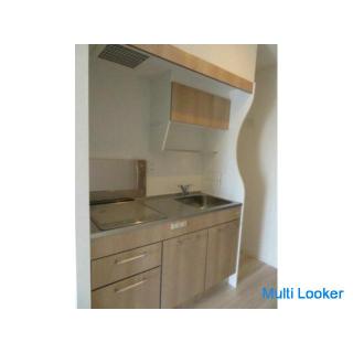 Popular corner room! You can move in immediately! 1DK with plenty of room! No key money is required!