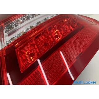 Good product No cracks Lighting OK Benz E class W212 E300 Genuine right LED tail lamp inside and out