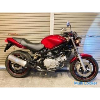 Honda VTR250 can be delivered. Payment can be made by cash or transfer. Metallic red.