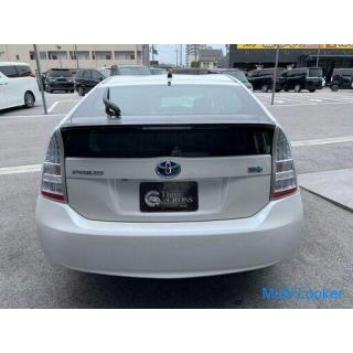 Toyota Prius 1.8 S Genuine HDD navigation Bluetooth hands-free (Pearl). In-house loan No guarantor r