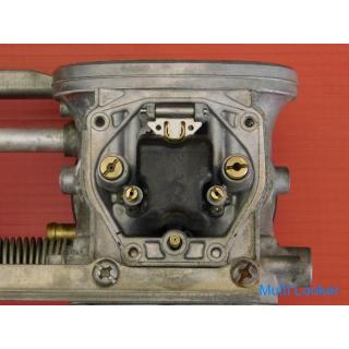 Shipping fee 0 yen [Evaluation A] 80 ◆ GSX-R400 GK71B genuine carburetor mileage display 18.105 km