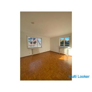 *** S-Riedenberg: Beautifully designed, bright 3-room apartment with balcony and parking space ***