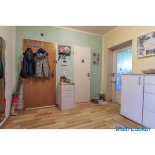 Your new home in Cologne Junkersdorf! Well-maintained 4-room apt. with a large balcony in a desirabl