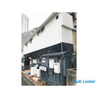 【大崎アパートメント】玄関から品川、渋谷駅まで電車で10分で行ける便利な物件です。