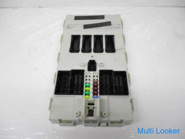 162985 BMW3 3B20 F30 ヒューズボックス EGルーム左側 922487903 BMW