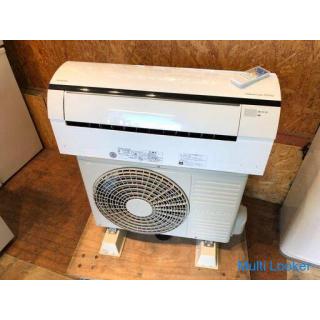HITACHI 2014年 2.2kw 6畳用 ルームエアコン RAS-V22D お掃除機能あり