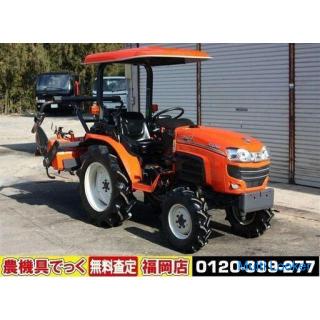 Kubota Tractor KB21X 21 HP 223 horas Grand Shift Dirección asistida Inversión horizontal automática 