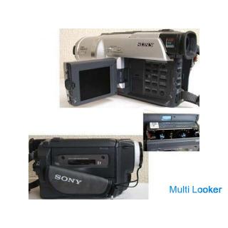 ソニー DCR-TRV225 ビデオカメラ デジタルハンディカム 8ミリ ナイトショット機能　電源コード・バッグ付 ダビングに SONY