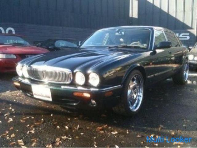 01‘ Jaguar XJソブリン 4.0-V8 左