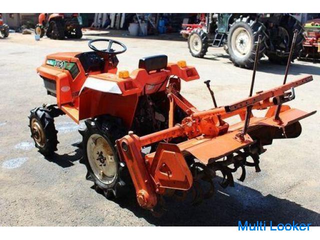 中古 トラクター クボタ XB-1(四駆ディーゼル、セル付き)